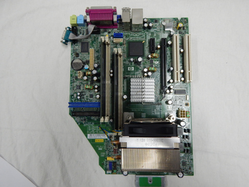 HP COMPAQ DC7600 (LGA775) + INTEL P4 3.2Ghz + 1gb Ram INTEL Cooler