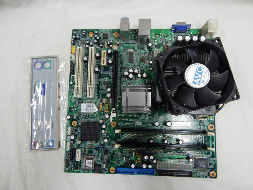 HP 945GCT-HM (LGA775) + INTEL PENTIUM-D 3.0Ghz + 1gb DDR2 (2x 512mb) + CPU Cooler